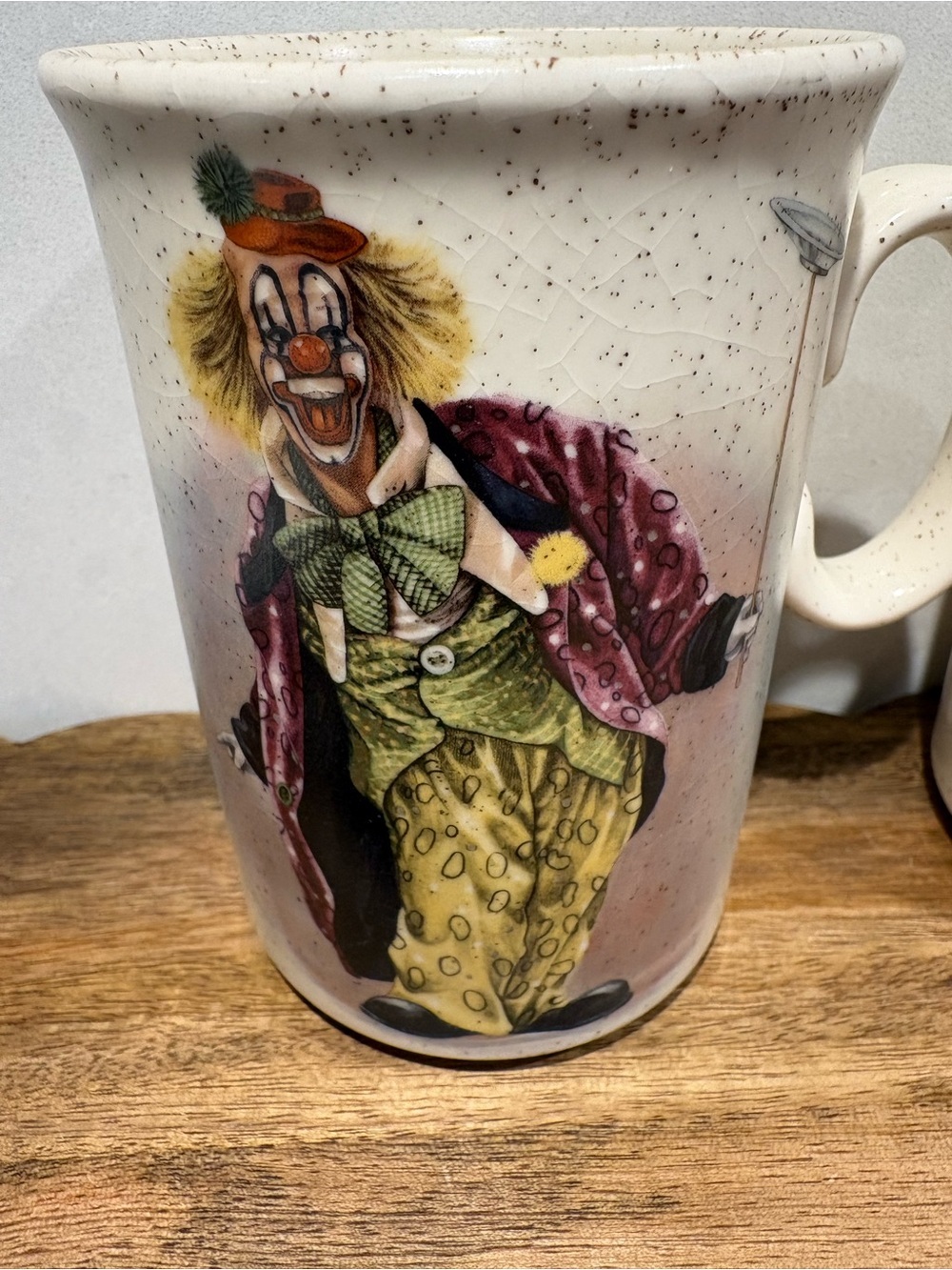 Vintage Clown Speckled Stoneware Mugs - Set of 2 - Made in England Cups - Picture 2 of 13